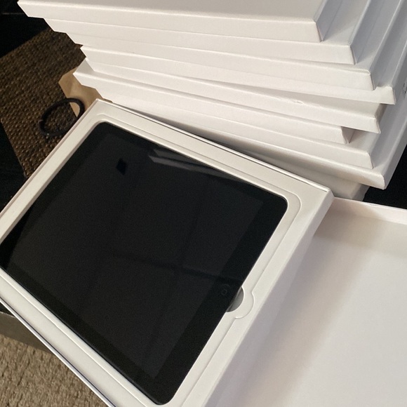 iPad Air 1st Gen wifi 32 GB Silver - Picture 5 of 6